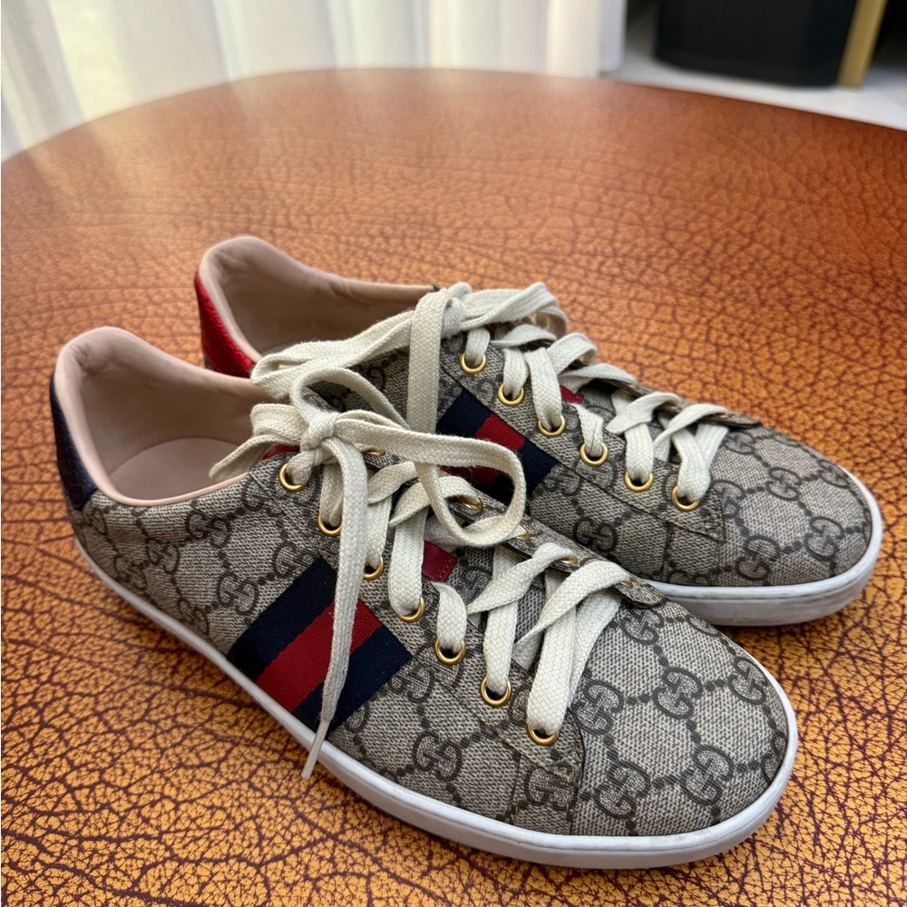 Gucci Ace Cream and Red Sneakers with Luxury Design Size 8